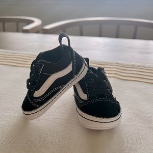 Vans Old Skool Crib shoe! 🖤